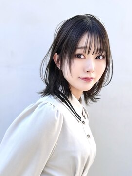 カシュカシュ 表参道(cache cache) 薄め前髪顔まわりレイヤーシースルーぱっつん前髪おくれ毛