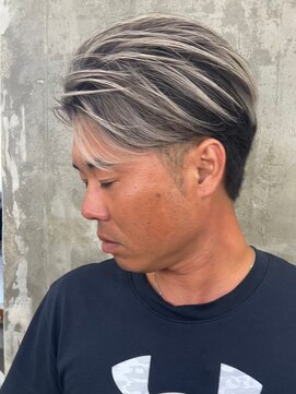 メンズサロン キング 梅田店(Men’s salon K!ng) 波巻きツイストスパイラルパーマ/フェザーパーマ/眉毛/メンズ