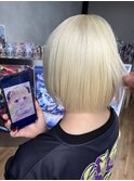★美髪イメチェンモテ髪愛されショートボブホワイトブロンド