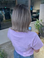 メリー オオサカ(Merly Osaka)&nbsp;white ash balayage