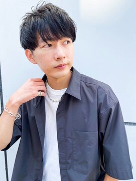 ファルベ(Farbe) スパイキーショートブルーブラックフェザーパーマサーフカール