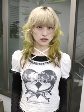 レコ(LECO) ウルフカットハイトーンホワイトベージュ裾ネオングリーンカラー