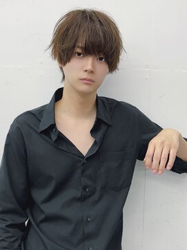 アーリー(Ali'i) ウルフ【緩めパーマ】