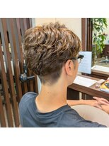 ヘアメイク ユーカラット(hair make u carat) パーマスタイル ショートスタイルアップバンク