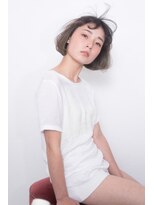 マウロア(MAULOA) 【MAULOA】大人ショート うるツヤ愛されブラウン 風になびく