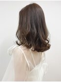 大人なふんわり外ハネスタイル