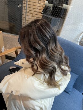 ラフ(LAFF) #黒髪#ボブルフ#ネビージュ#小顔#ワンレン