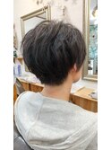ショートヘア