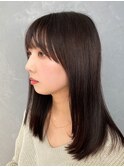 小顔大人可愛いモテ髪薄めバングロングレイヤー