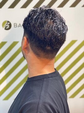 バーバーバー 四谷(BARBER-BAR) ツーセクションナチュラルパーマスタイル
