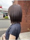 ラベンダーグレージュとボブ