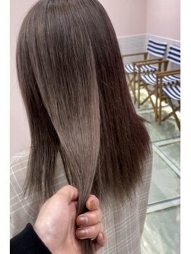 ゲーム バイ アランスミシー 横浜(GAME by Alan Smithee) マグネットカラー