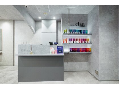 クラン バイ ヘッドライト たまプラーザ店(clan by HEADLIGHT)の写真