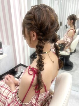 ゴート アミティ(G.O.A.T AMITY) ガーリースタイル/心斎橋/ヘアメ/セットサロン