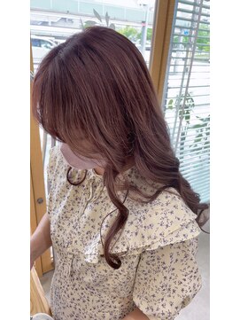 オリビアヘアー(OLIVIA HAIR) 柔らかミルクティーピンク×ブリーチ活かしカラー