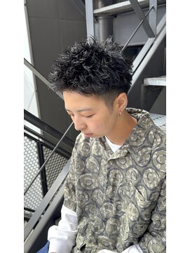 ジゼル(gisele) 【20～30代におすすめ】スパイキーショート×ピンパーマ