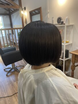 トゥインクル 金町(Twinkle) アシメショートボブ