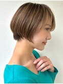 丸みコンパクトショート×白髪ぼかしハイライト30代40代p上尾