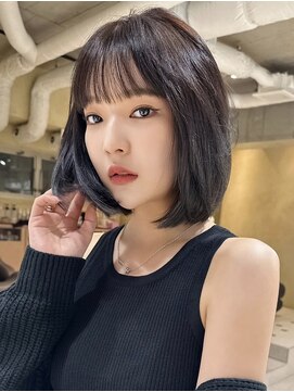 ティア(Tia.) 縮毛矯正/髪質改善トリートメント/ミディアムヘア/グレージュ