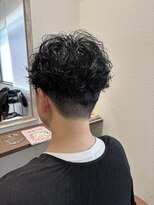 ルーツリー(Rootree)&nbsp;刈り上げショートパーマ