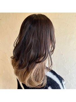 アイフラット 稲沢(I-FLAT)の写真/≪グラデーション、ダブルカラー、インナーカラー、ハイライト≫さりげない自分だけのお洒落カラーへ★