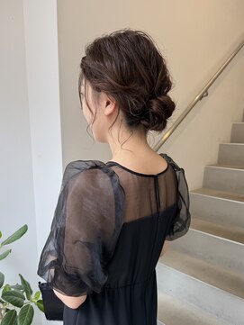 ライク ベター(like better) messy bun