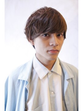 ブーケ(BOUQUET) 分け目なしの前髪長めのショート