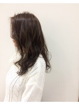 ホルムヘア(holm hair) ロングヘアースタイル