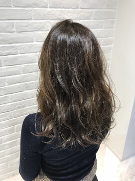 ウェイリー(WALLEY) ウェーブグラデーション