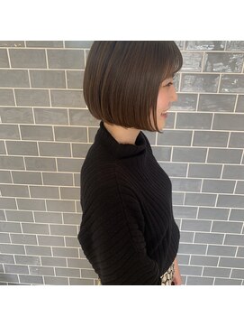 カシェ マエノヘタ(Cashe'e MAENOHETA) ナチュラル ボブ