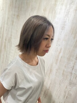 ライズ バイ レボ 柏店(RISE by REVO) ボブ/カーキグレージュ/大人かわいい/フェザーバング