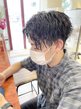 ラドンナアデッソ(LA.DONNA ADDESSO) ツイストセンターパート