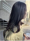 ダークブラウン