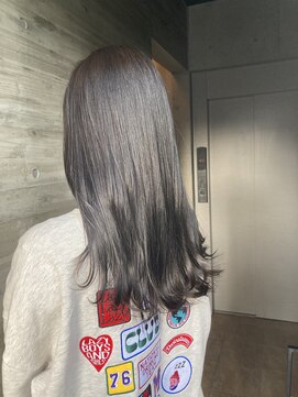 ソルトウォーター(SALT WATER) アッシュグレージュ　地毛風　ヘルシースタイル