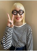 【抜きっぱなしblond】オン眉_ワイドバング_ケアブリーチ_ボブ