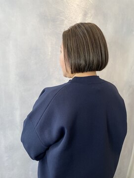 エアー 銀座(air) ★岡田有加★20代30代★銀座★白髪ぼかしハイライトボブ