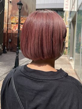 ビュートリアム 梅田(BEAUTRIUM) ベビーピンクカラー