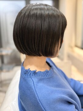 ザビー(THE B) 本八幡×ミニボブ×黒髪×髪質改善