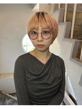 スーク(souq.)の写真/カット技術が高いからこそ、ショート・ボブに自信あり！クセや髪質を活かしたスタイルを提案します。