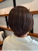 ピンクベージュ丸みショートボブマッシュショートくびれショート
