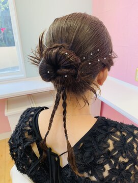 ラプンツェル(Rapunzel) 結婚式お呼ばれヘア