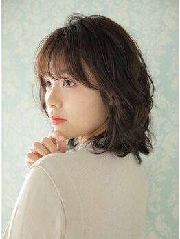 【武庫之荘駅徒歩1分】顔周りのカットで印象が変わる！あなたをより魅力的に魅せるスタイルに♪