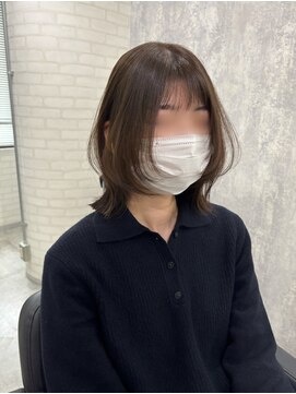 ジーナ 博多(Zina) オリーブベージュ/レイヤーボブ