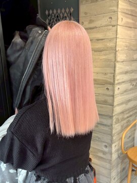 ヲタク(wotaku.) ホワイトピンクペールピンクコーラルピンクハイトーン暖色カラー