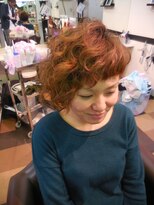 トゥエンティーフォー(24)&nbsp;アシンメトリーボブ＋パーマ