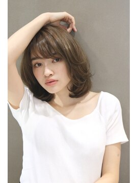 ネオリーブニコ 大井町店(Neolive Nico) 【neolive nico 大井町店】　大人レイヤーボブ　アッシュ