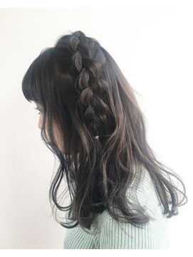 ヘアメイク オブジェ(hair make objet) ダークグレージュ 編みアレンジ***KAI