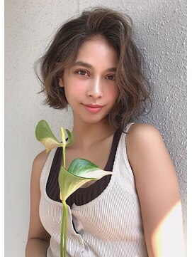 モホーク(MOHAWK) 【MOHAWK 中目黒】タッセルボブ×顔まわりハイライト