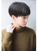 大人可愛い20代30代40代黒髪前下がりひし形小顔ボブ丸みショート