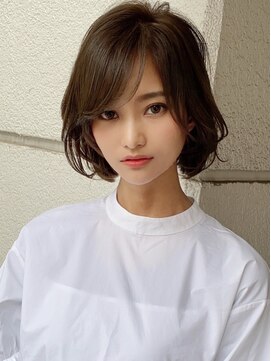 ローラン(ROULAND) 大人可愛いミストバングリバースボブ